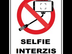 PLacuta pentru selfie interzis